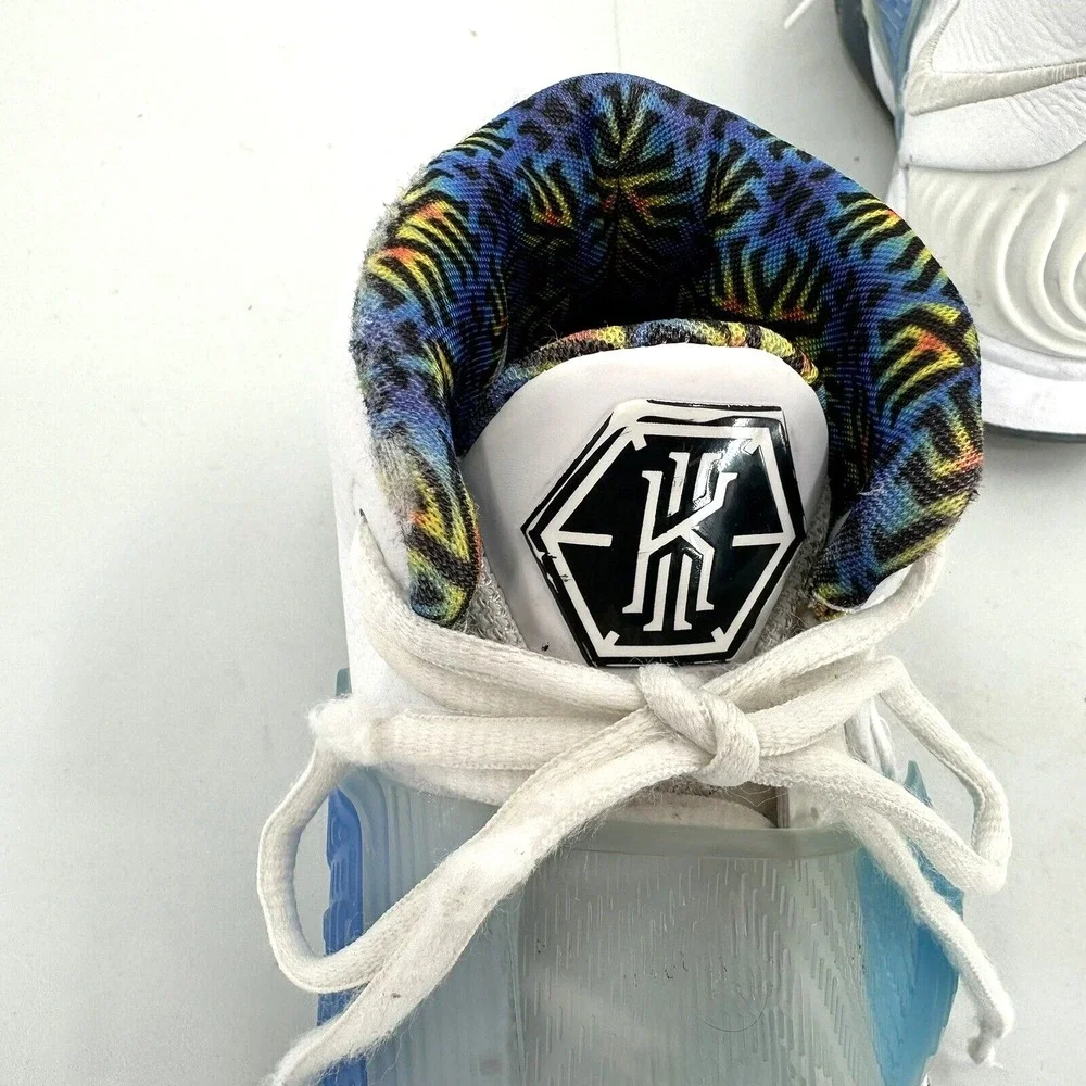 NIKE KYRIE‎ 6 WHITE SAPPHIRE LASER CRIMSON Youth Boy Size 6 Kyrie Irving